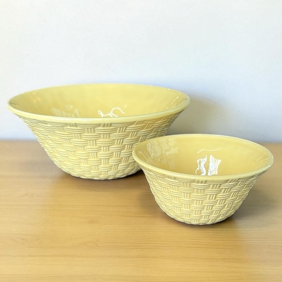 Pfaltzgraff Yellow Woven Nesting Bowl Set of 2 Serving Bowls Chips & Dip 10” - Picture 1 of 7